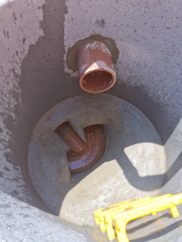 Woodside Park N12 16M-4M Shaft for new water tank