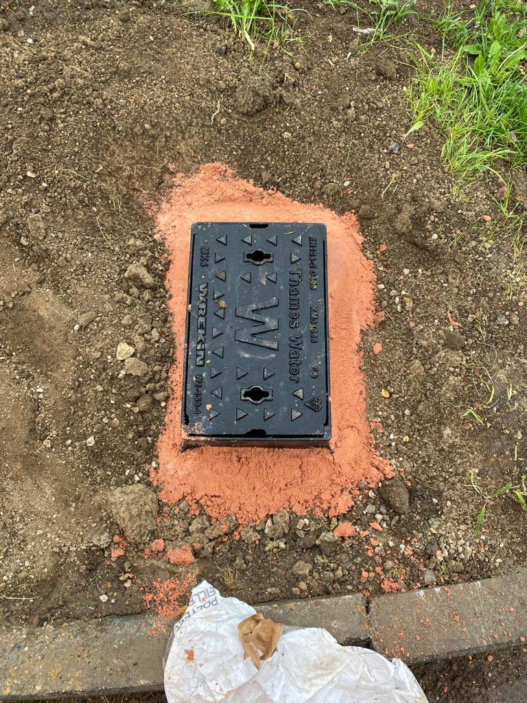 Woodside Park N12 16M-4M Shaft for new water tank