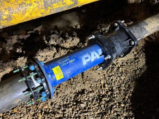 Emergency call our water main burst – North London Business Park N11